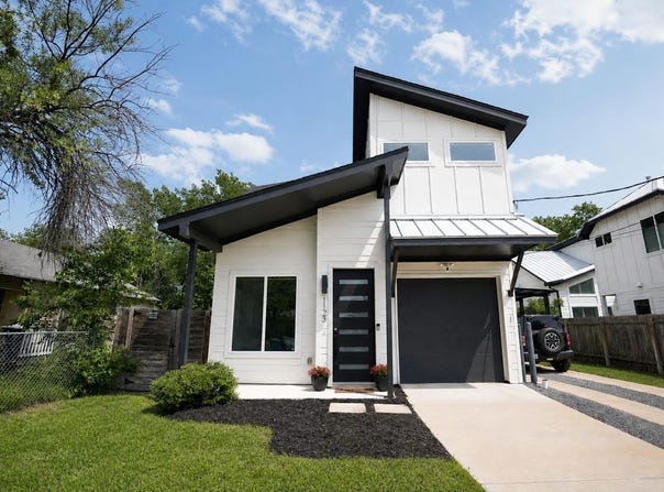1123 Omega Ave, Austin, TX 78721
