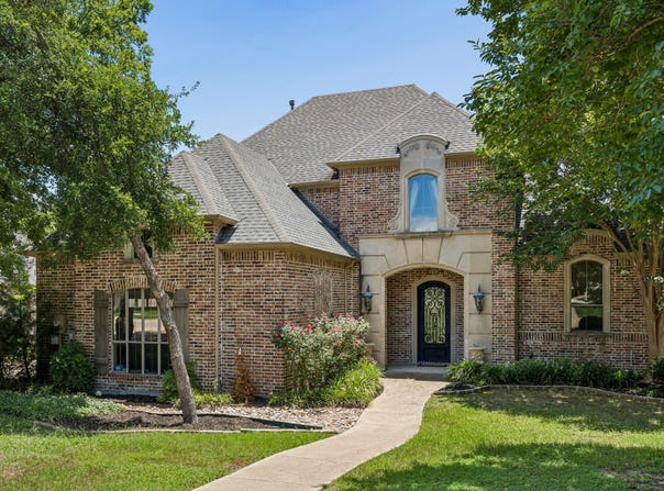 1010 Timberline Drive, Heath, TX 75032