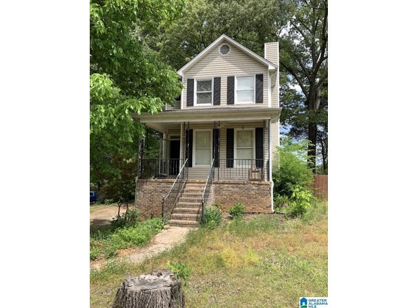 8465 LANEWOOD CIRCLE, LEEDS, AL 35094