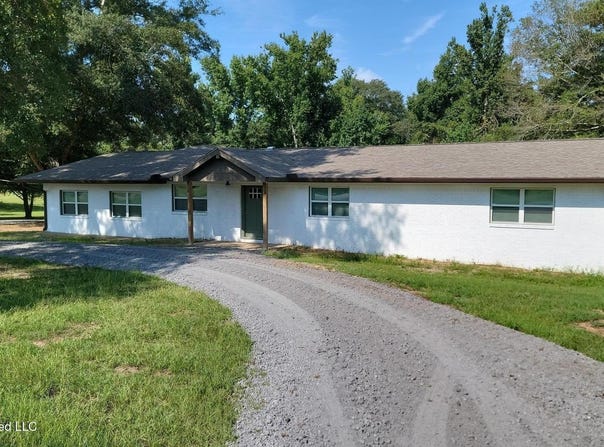 218 Salem Road, Forest, MS 39074