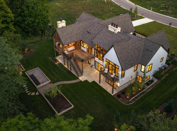 4972 Bridgevine Way, Independence, MN 55359