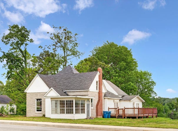 607 E Mount Vernon Street, Nixa, MO 65714