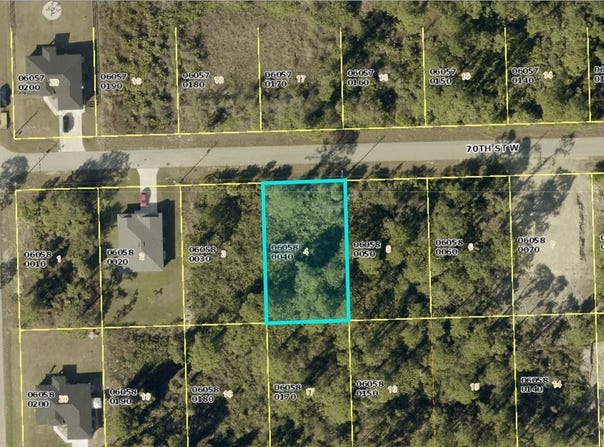 3313 70TH Street W, LEHIGH ACRES, FL 33971
