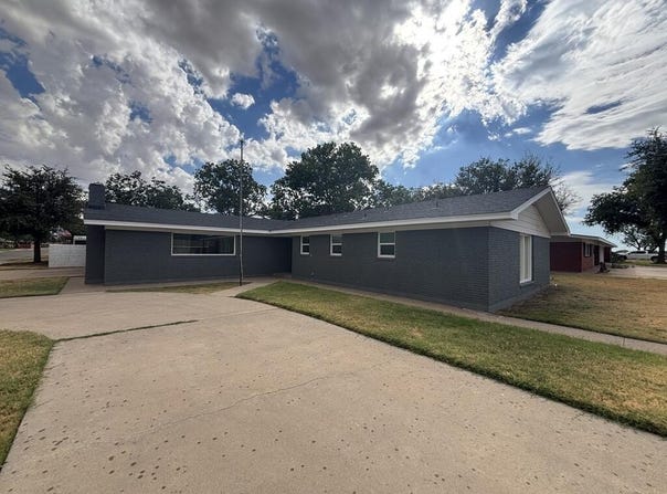 3000 34th St, Snyder, TX 79549