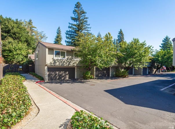 1184 Walnut Street, Napa, CA 94559