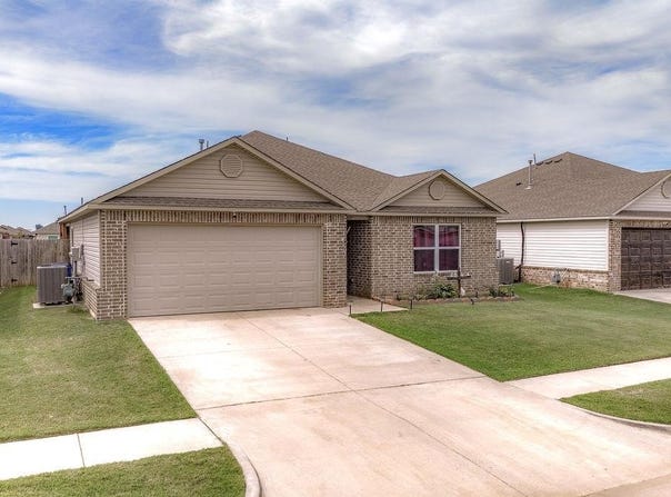 1849 Land Run Drive, El Reno, OK 73036