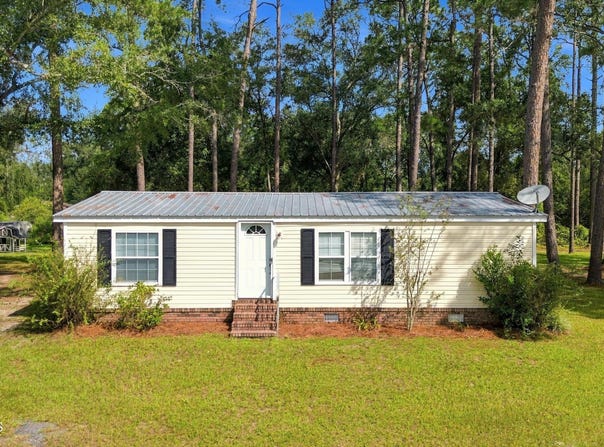 5720 Martha Avenue, Patterson, GA 31557