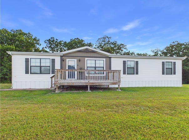 7689 Pine Meadows Drive, Omaha, AR 72662