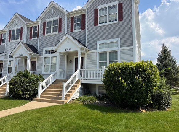 21635 Dogwood Road, Matteson, IL 60443