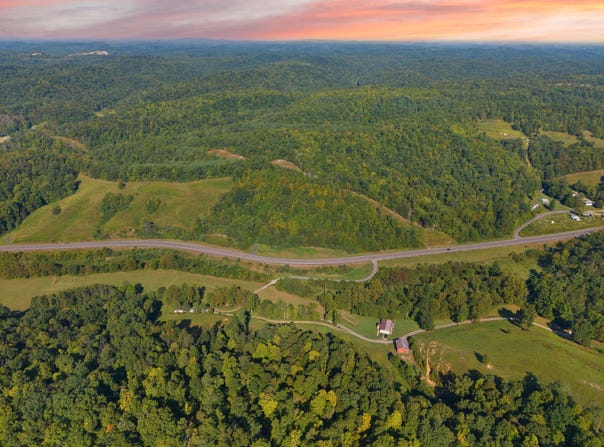 12225 KY-172, West Liberty, KY 41472