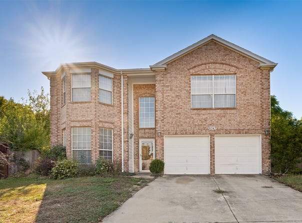 8043 Southern Pine Way, Fort Worth, TX 76123