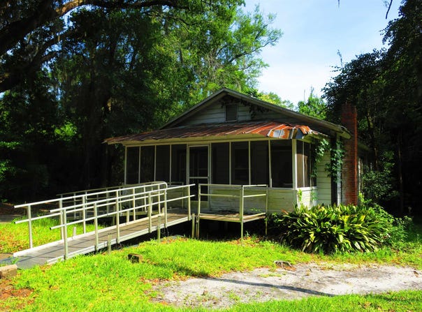1417 Mainline Drive, Quincy, FL 32351
