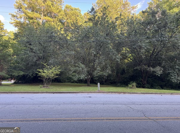 Lake Hampton Drive, Hampton, GA 30228