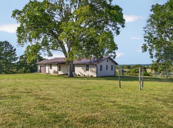 15892 Mellow Drive, Cabool, MO 65689