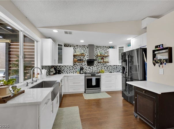 530 Grape Drive, Henderson, NV 89015
