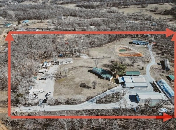 8030 LaCroix Road, Decatur, AR 72722