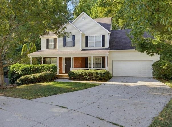 310 Rockingham Drive, Loganville, GA 30052