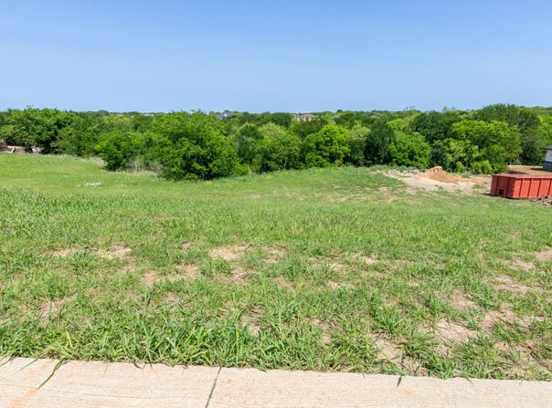 2833 Plume Court, Cedar Hill, TX 75104