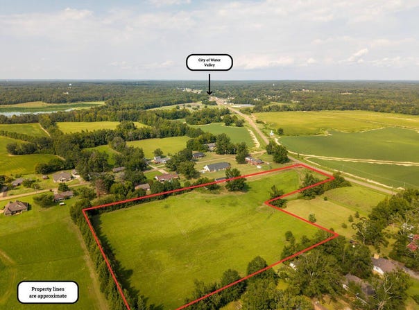 S Main Street, WATER VALLEY, MS 38965