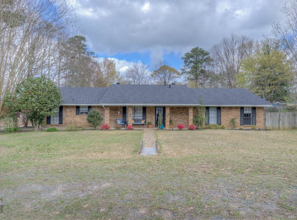 306 S Tanglewood Drive, Minden, LA 71055