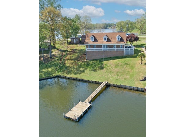 417 McGill Circle, Iva, SC 29655