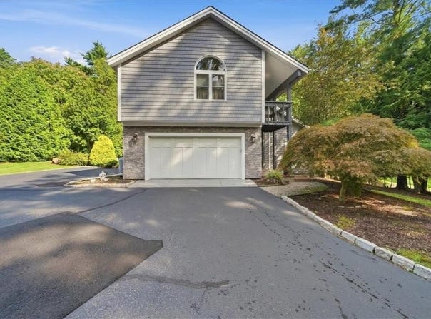 653 Ten Rod Road, Exeter, RI 02822
