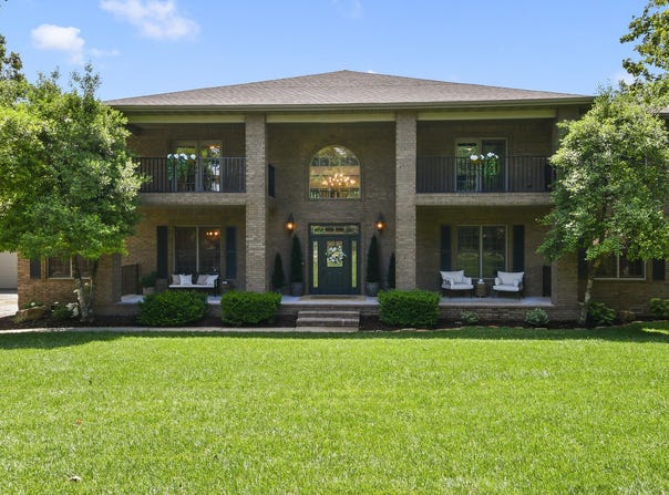 1013 Silvercrest Place, Branson West, MO 65737