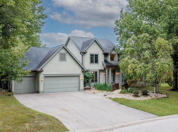 2605 S Trotters Run, Bloomington, IN 47401