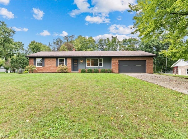 1031 Chevelle Drive, Akron, OH 44319