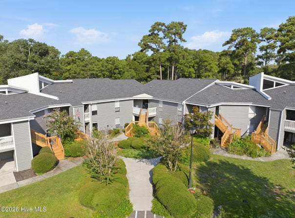 728 Azalea Drive, Hampstead, NC 28443