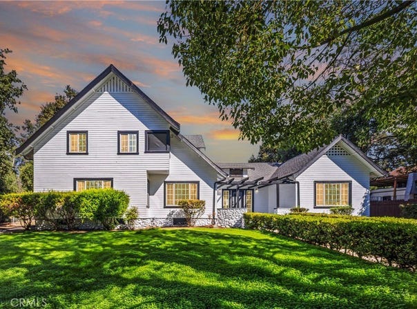 379 Buena Loma, Altadena, CA 91001