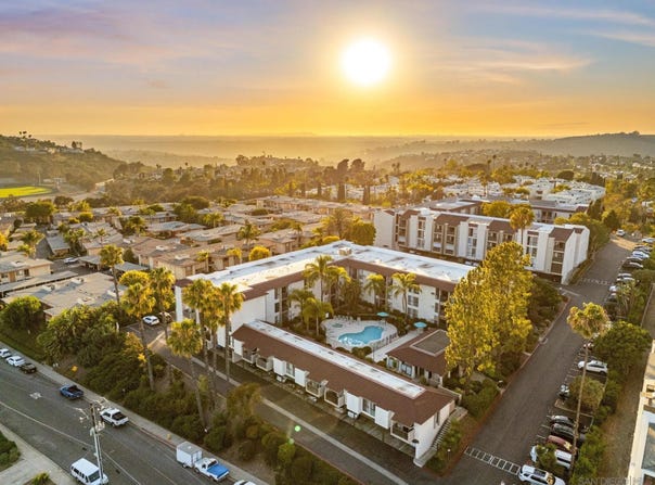6924 Hyde Park, San Diego, CA 92119
