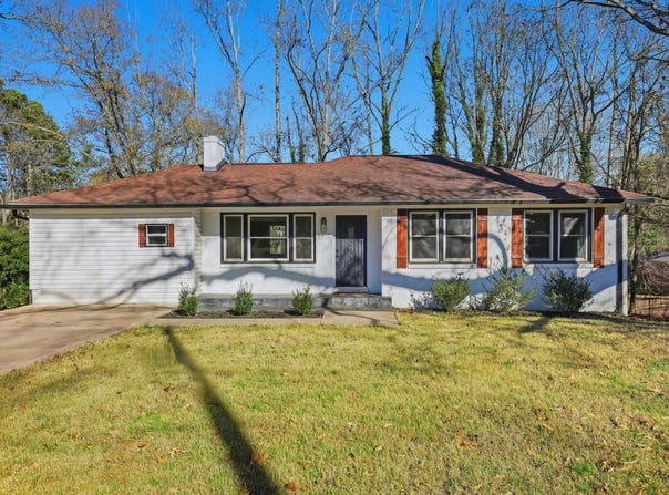 601 S D Street, Easley, SC 29640