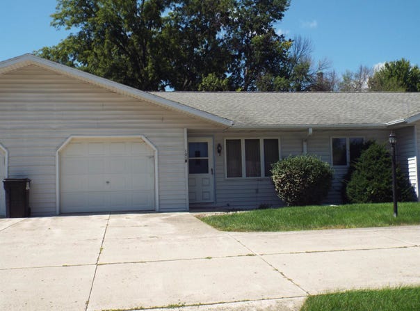 1018 5th Avenue, Sheldon, IA 51201