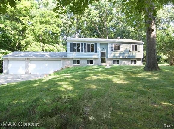 2656 Kathleen Drive, Brighton Twp, MI 48114