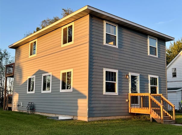 707 Division, Eau Claire, WI 54703