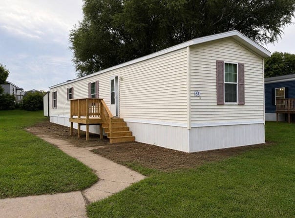 65 Highland Drive, Le Mars, IA 51031