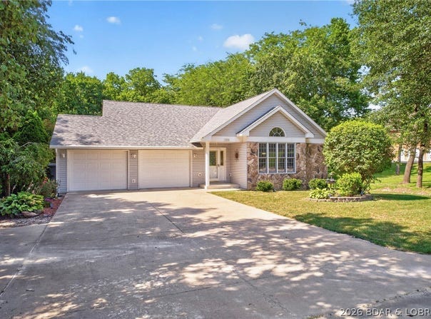 1024 Sassafrass Drive, Eldon, MO 65026
