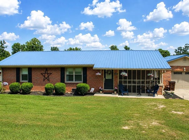 48 Meadow Drive, Stanton, KY 40380