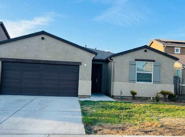 14338 W El Mar Avenue, Kerman, CA 93630