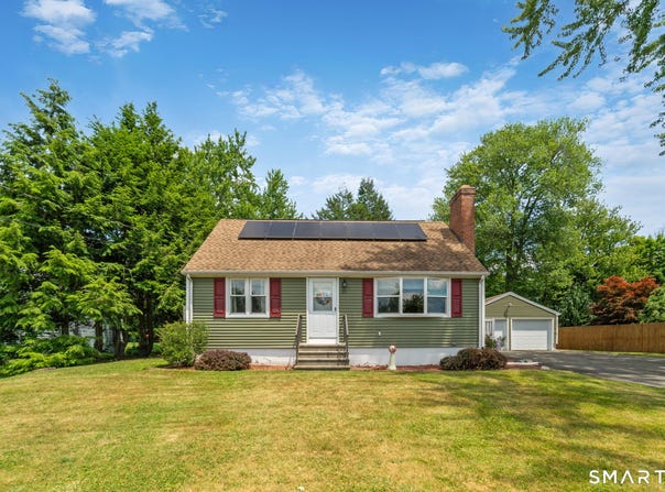 21 Windham Road, Bristol, CT 06010