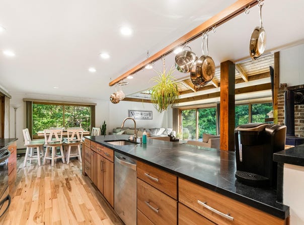 5 Alpine Vista, Grantham, NH 03753