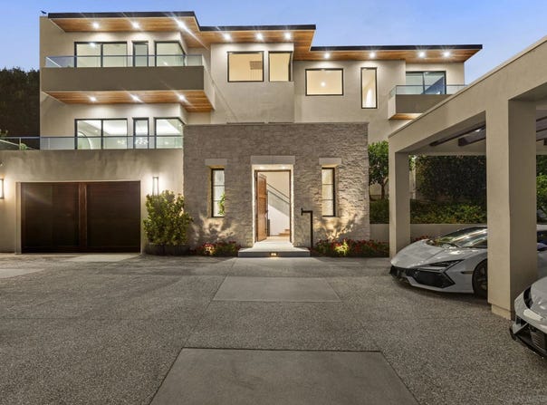 6349 Castejon, La Jolla, CA 92037