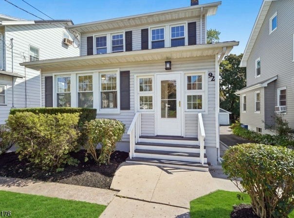 92 Boyden Ave, Maplewood Twp., NJ 07040-1902