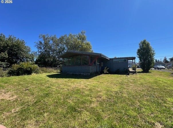 804 EVERGREEN Dr, Tillamook, OR 97141