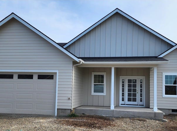 3487 MARILLA Ln, Eugene, OR 97408
