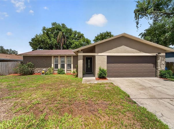 615 PINE FOREST Drive, BRANDON, FL 33511