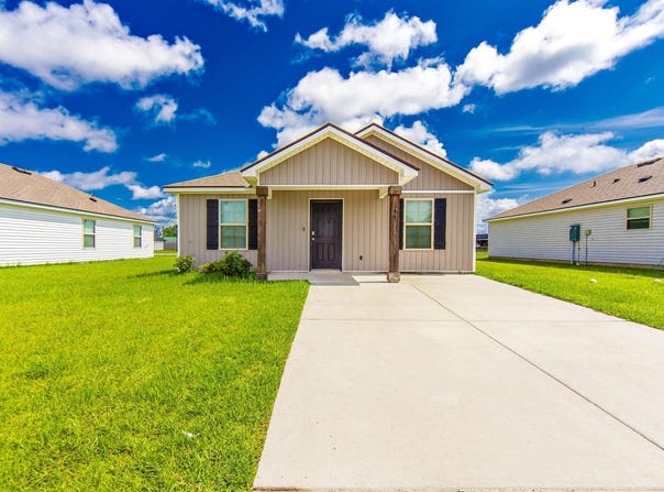 144 Benjamin Dr, Thibodaux, LA 70301