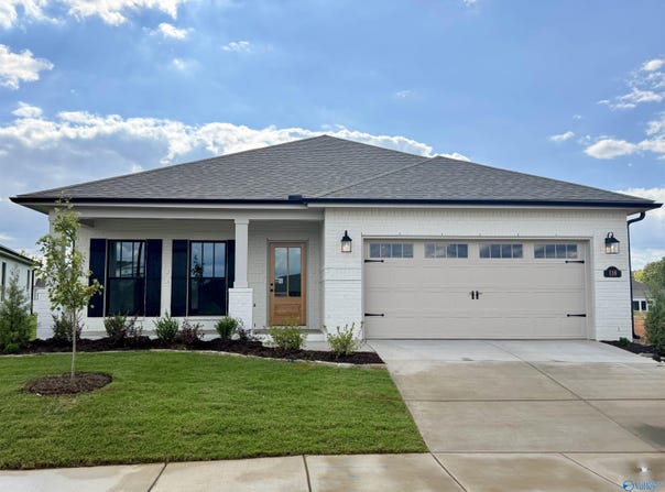 118 Applegrove Lane, Madison, AL 35757