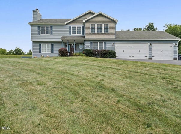 1850 S Old Post Road, Castleton on Hudson, NY 12033